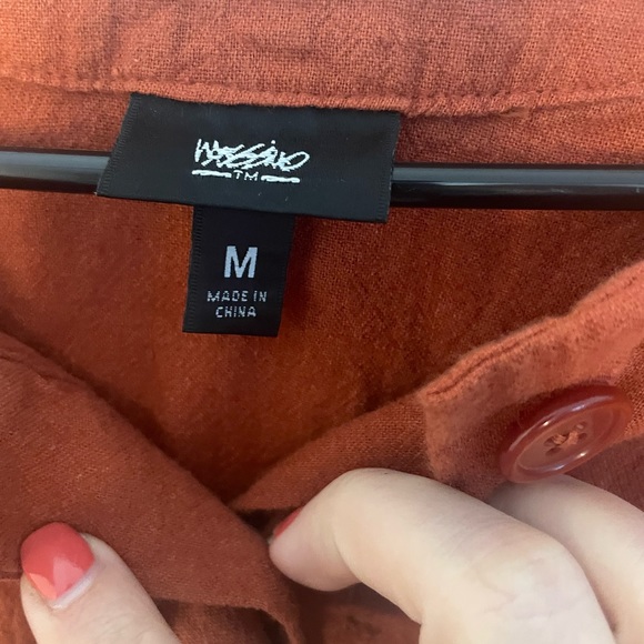 Women’s Mossimo Orange Long Sleeve Shirt Size Medium - Picture 2 of 9